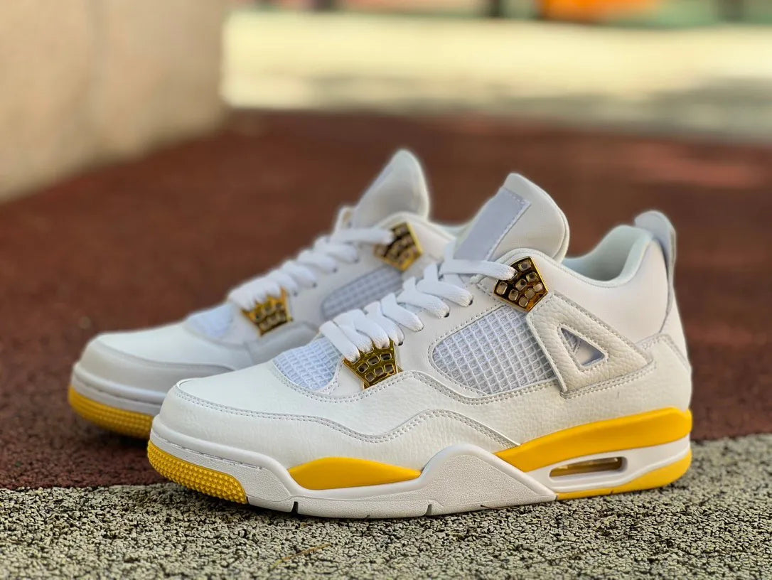 Air Jordan 4